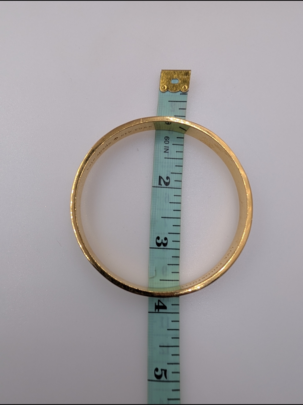 Kate Spade New York Spade Floral Cream Enamel Bangle Bracelet Gold Tone 0215 - Picture 7 of 8